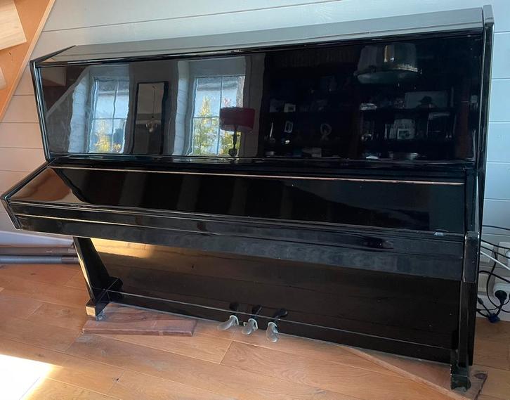 Piano Cherny, Musique & Instruments, Pianos, Utilisé, Piano, Noir, Brillant, Enlèvement