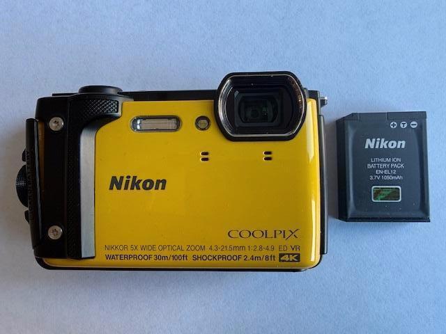 Appareil photo sous-marin Nikon W300 Coolpix, TV, Hi-fi & Vidéo, Photo | Appareils photo étanche, Comme neuf, Ensemble complet