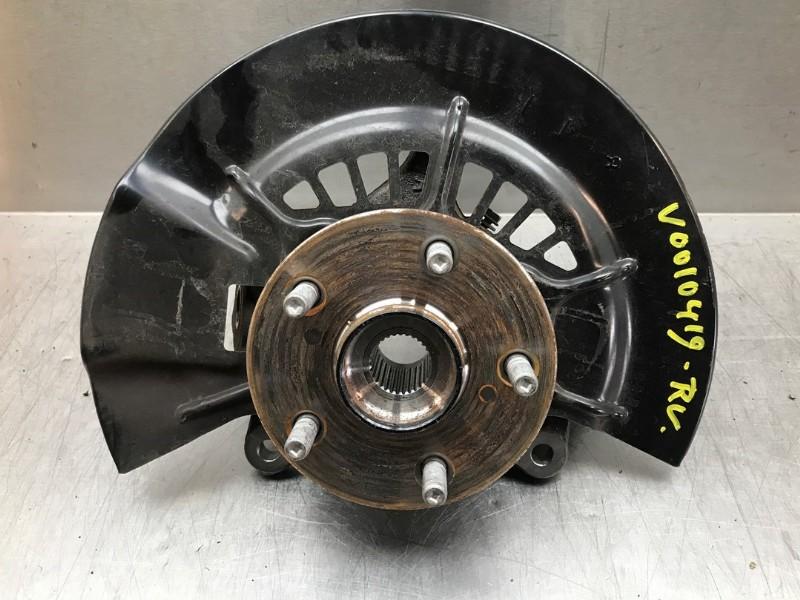 MOYEU DE ROUE AVANT Toyota RAV4 (A5) (01-2018/-), Utilisé, Toyota