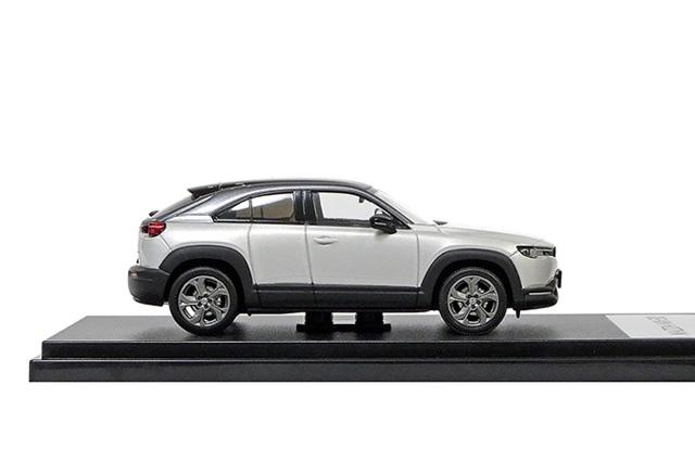 Mazda 1:43, Ophalen of Verzenden, Nieuw