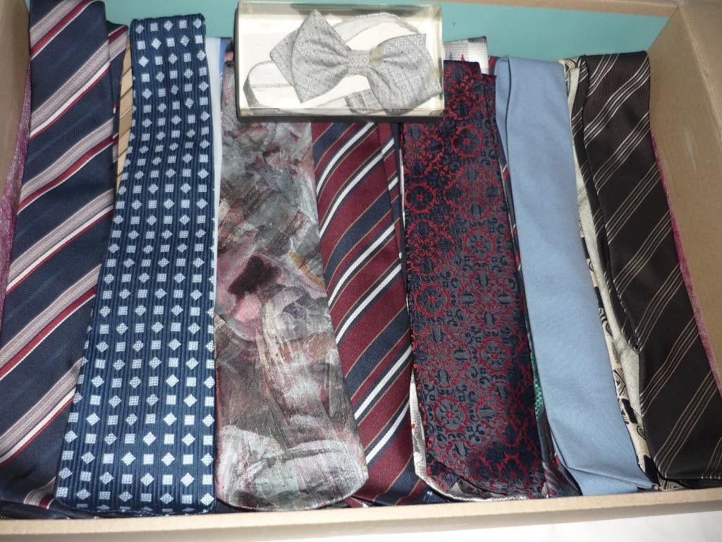 Stropdassen en 1 vlinderdas - naar keuze, Overige kleuren, Ophalen of Verzenden, Autres, Met patroon