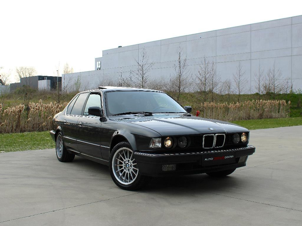 Bmw 735i E32 Oldtimer * Open dak * leder * Cruise Control, Autos, BMW, Cuir, Achat, Entreprise, Noir