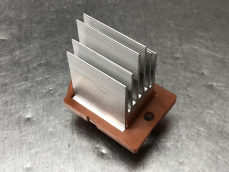 KACHELWEERSTAND Hyundai i30 Fastback (PDEBA / PEDBC), Gebruikt, Hyundai