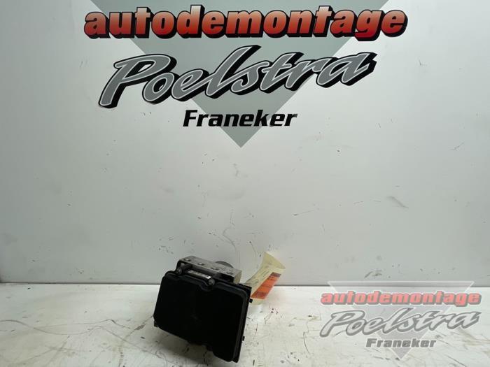 Pompe ABS d'un Opel Meriva, Autos : Pièces & Accessoires, Électronique & Câbles, Opel, Utilisé, 3 mois de garantie, Enlèvement ou Envoi