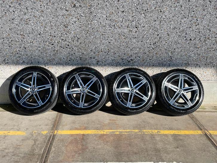 Mercedes EQE AMG velgen en banden - 19 inch - zomer, Auto-onderdelen, Banden en Velgen, Band(en), Zomerbanden, 19 inch, 255 mm