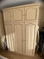 armoires (2) en bon état à vendre, Maison & Meubles, Armoires | Penderies & Garde-robes, Avec tablette(s), Klassiek, 100 à 150 cm