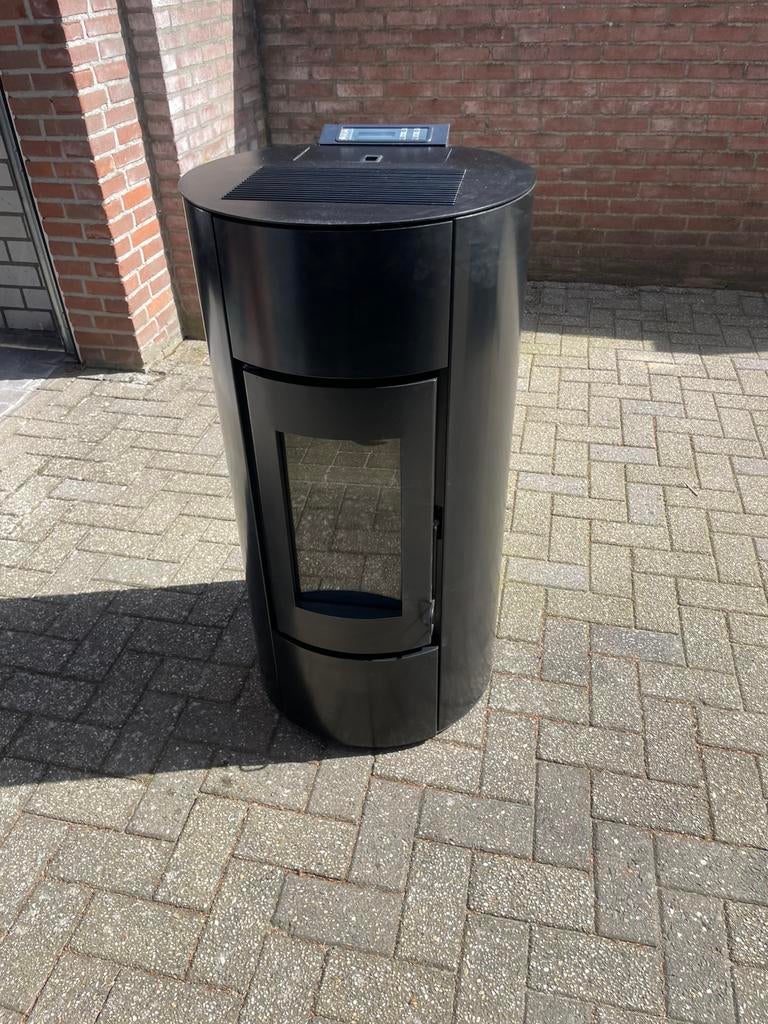 Te koop pelletkachel 9 kw, Huis en Inrichting, Ophalen, Zo goed als nieuw, Pelletkachel