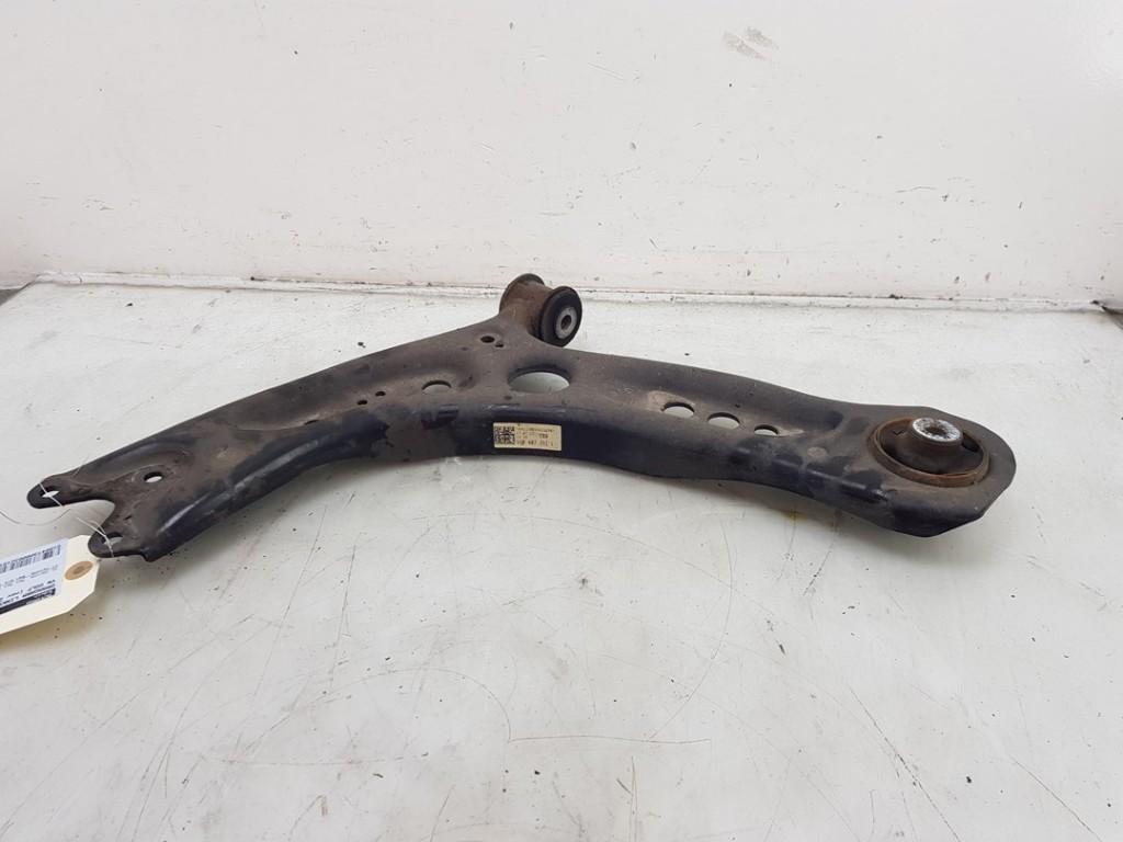 BRAS DE SUSPENSION AVANT GAUCHE (TRIANGLE) Golf VII (AUA), Dhr. J. Ham, Volkswagen, Administratie@autoham.nl, Utilisé