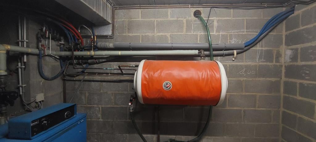 ACV warmwaterboiler 105L, Ophalen