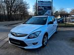 Hyundai i30 1.4 benzine km 151.000 bj 2011 is gekeurd v/verk, Achat, Entreprise, Boîte manuelle, Noir