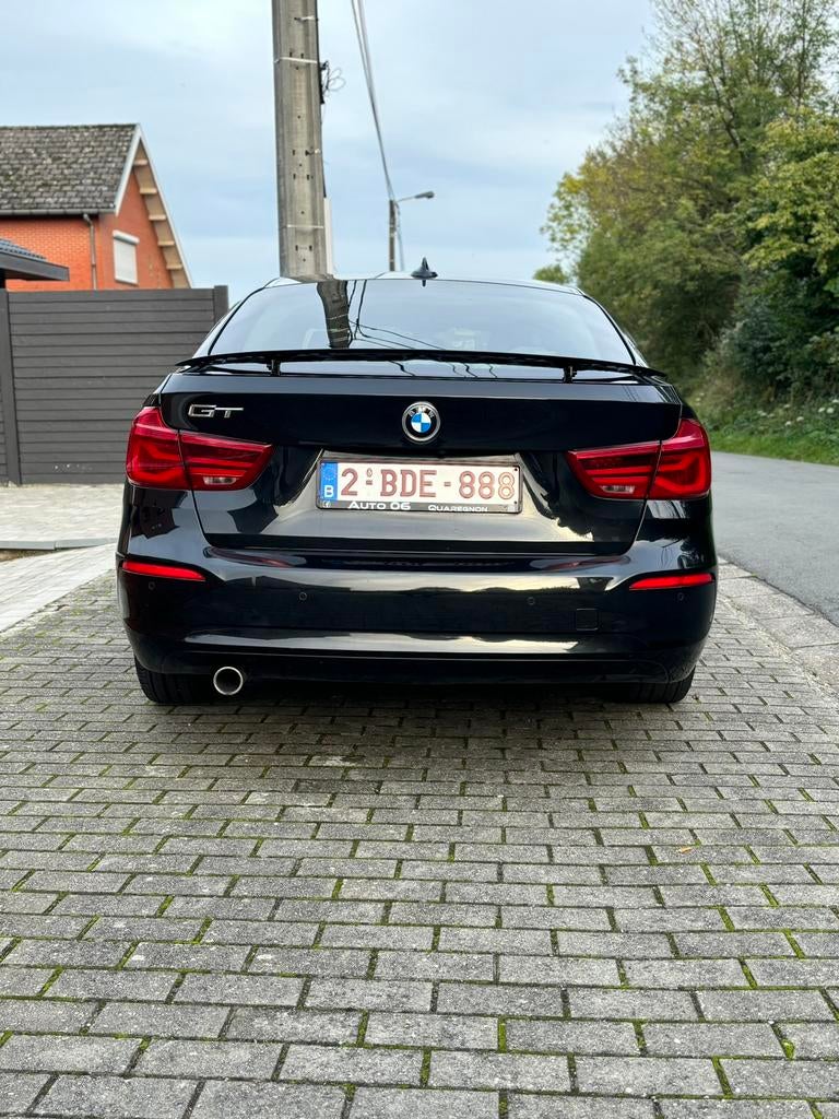BMW 318D GT, Autos, BMW, Achat, Euro 6, Carnet d'entretien, Noir