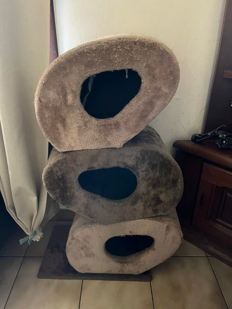 Kattenton, Animaux & Accessoires, Meubles griffoirs pour chats, Enlèvement, Comme neuf