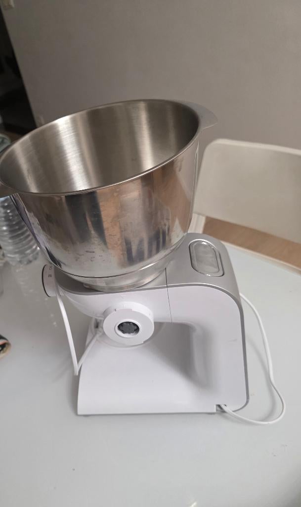 Bosh MUM58231 keukenmachine, 3 à 4 litres, Enlèvement ou Envoi, Comme neuf, 3 vitesses ou plus