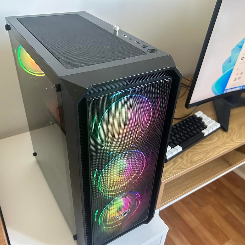 Extreme gamer gaming pc, Informatique & Logiciels, Ordinateurs de bureau, Comme neuf, 4 Ghz ou plus, Gaming, SSD