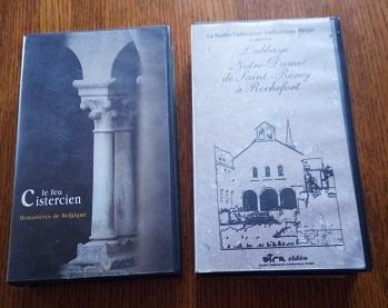 VHS gratuits: Feu cistercien  Rochefort chant des dauphins, CD & DVD, VHS | Documentaire, TV & Musique, Comme neuf, Documentaire