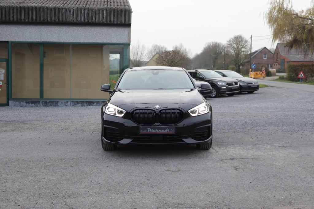 BMW 116i 2021 nieuw model-GPS-Airco-Cruise-Apple-Alu velgen, USB, 1 Reeks, Zwart, Bedrijf