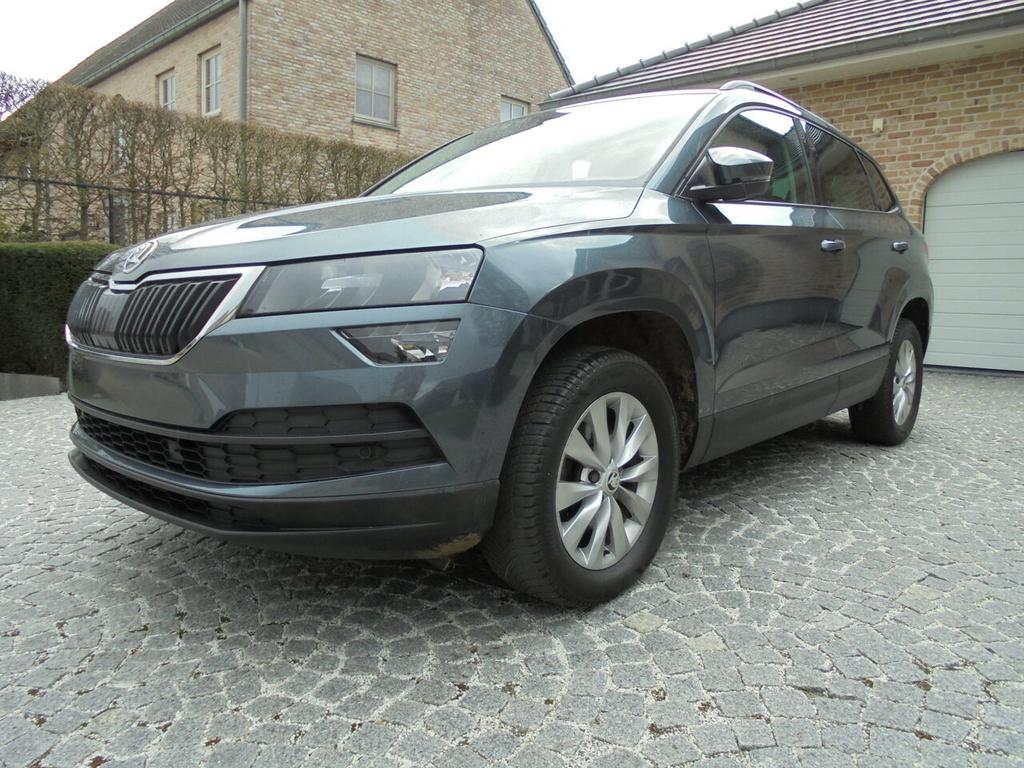 Skoda Karoq 1.5 TSI 150pk DSG / NAVI/A-CAMERA/ ACC, Autos, Skoda, 0 kg, Argent ou Gris, Achat, Entreprise