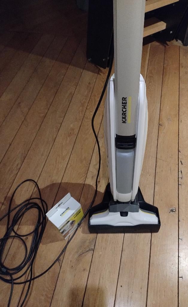 Kärcher elektrische poetsmachine, Ophalen of Verzenden, Mop of Dweil