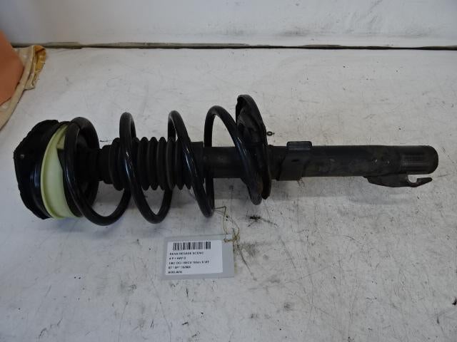 AMORTISSEUR OU ABSORBEUR DE CHOC AVANT GAUCHE Renault, Renault, Mevr. I. Hauben, Utilisé, Rue de l'Espoir 34 34
4030  GRIVEGNÉE, BE