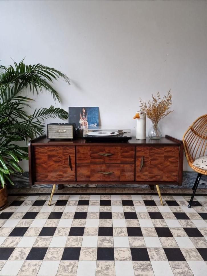 Vintage sixties dressoir | platenspeler meubel | kast, Maison & Meubles, Armoires | Dressoirs, Utilisé, 100 à 150 cm, 25 à 50 cm