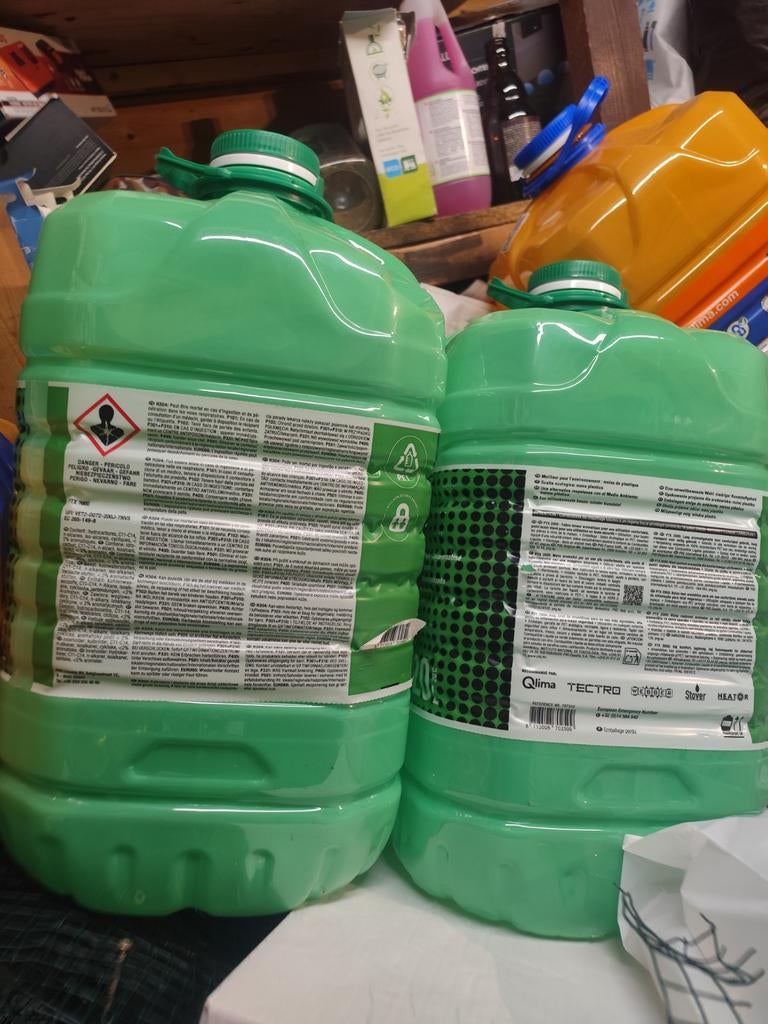 Gratis bidons 20 liter, Jardin & Terrasse, Barils de pluie, Moins de 75 litres, Enlèvement, Utilisé, Autres matériaux