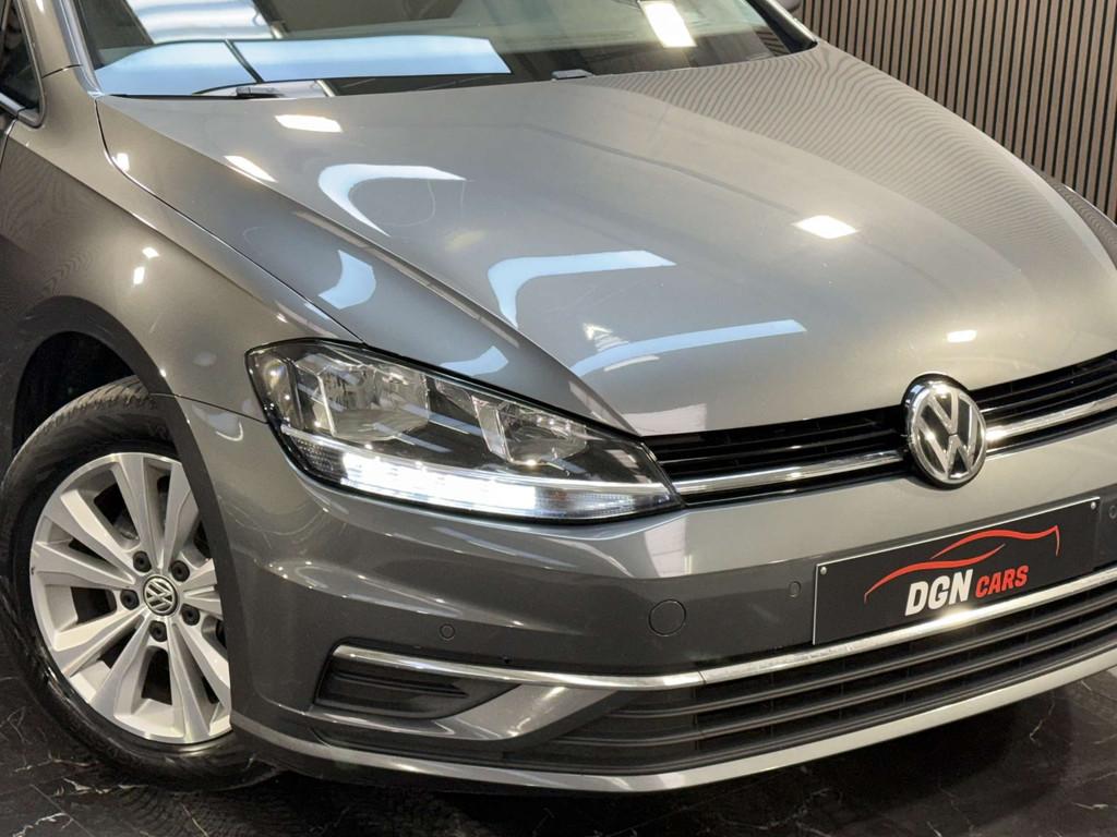Volkswagen Golf Golf 1.6 SCR TDi Highline (EU6.2), Autos, Argent ou Gris, Achat, Euro 6, Entreprise
