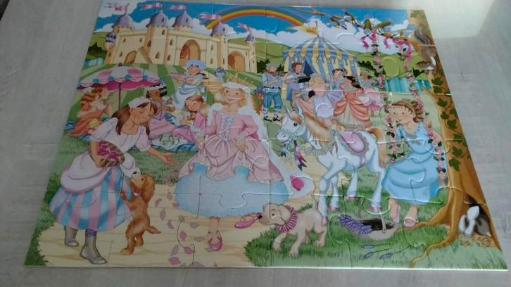 Puzzel / Glitterpuzzel 30 stuks Galt Prinses, Kinderen en Baby's, Speelgoed | Kinderpuzzels, Zo goed als nieuw, 4 tot 6 jaar, 10 tot 50 stukjes