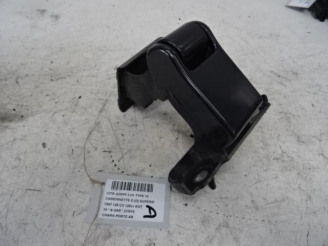 CHARNIERE DE PORTE Citroën Jumpy (G9) (01-2007/07-2016), Autos : Pièces & Accessoires, Citroën, Mevr. I. Hauben, Utilisé, Rue de l'Espoir 34 34
4030  GRIVEGNÉE, BE