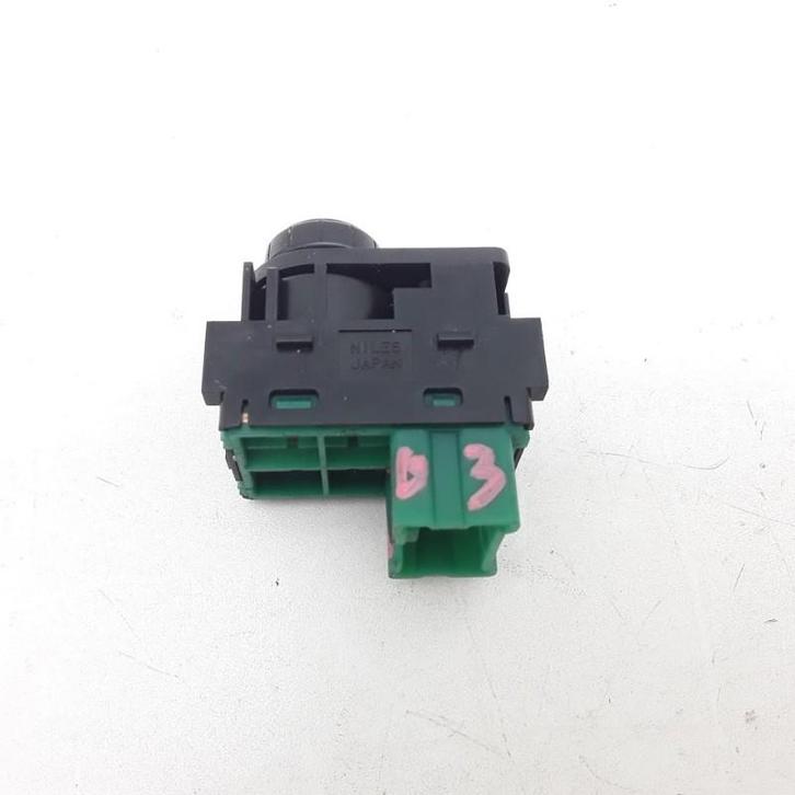SPIEGEL SCHAKELAAR Nissan Qashqai (J10) (11-2006/01-2014), Auto-onderdelen, Dashboard en Schakelaars, Nissan, Gebruikt