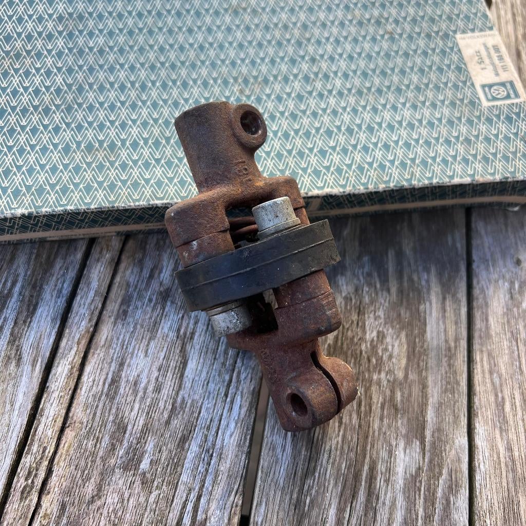 VW 411 412 stuurkoppeling type 4, Ophalen of Verzenden, Gebruikt