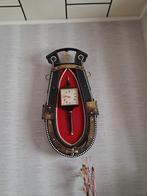 Wandklok in paardengareel, Enlèvement, Utilisé