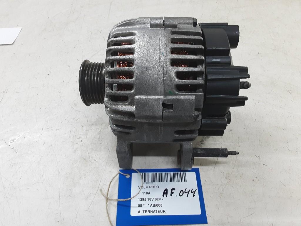 ALTERNATEUR Volkswagen Polo IV (9N1 / 2/3) (03C903023H), Autos : Pièces & Accessoires, Volkswagen, Mevr. I. Hauben, Utilisé, Rue de l'Espoir 34 34
4030  GRIVEGNÉE, BE