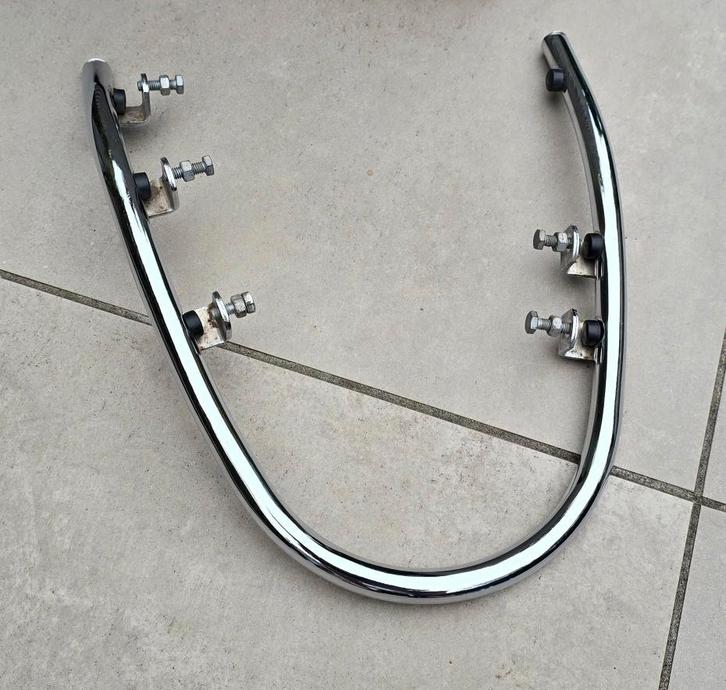 Barre de pare-chocs Vespa GTS fender Keyless, Motos, Accessoires | Autre, Neuf, Enlèvement ou Envoi