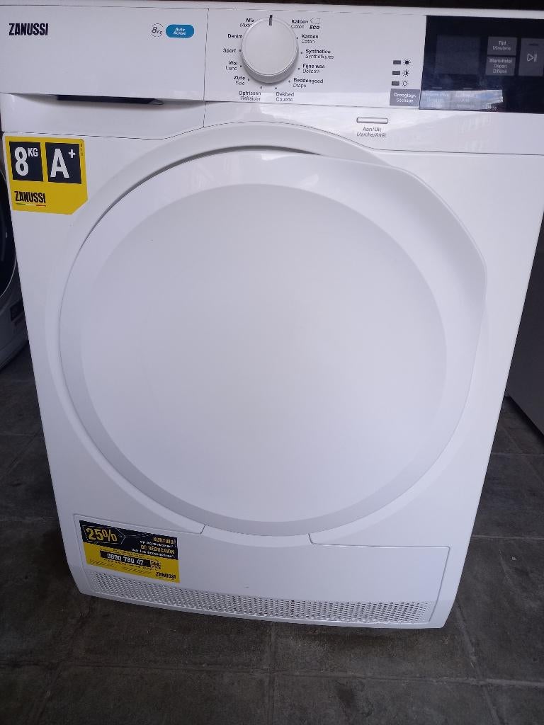 Zanussi 8 kg A+ droger, Ophalen, Zo goed als nieuw