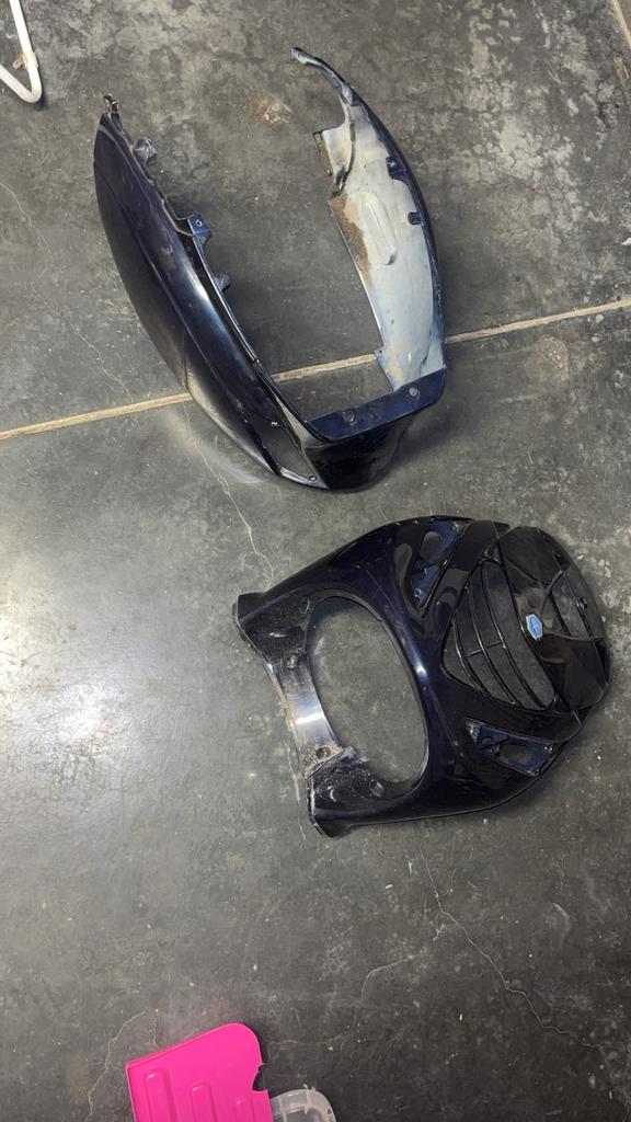 Piaggio zip kappen set, Vélos & Vélomoteurs, Pièces de cyclomoteur | Scooters, Enlèvement ou Envoi, Comme neuf, Capot, Piaggio