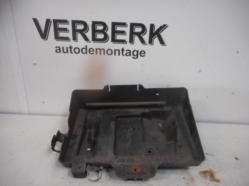 BAC A BATTERIE Opel Astra G (F08 / 48) (7004330), Utilisé, Opel