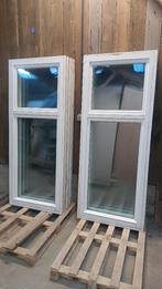 Superbe lot de 8 châssis bois méranti année 2018, Bricolage & Construction, Châssis & Portes coulissantes, Châssis de fenêtre