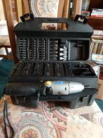 Tourne vis électrique + embouts de vissage, Bricolage & Construction, Enlèvement, Utilisé