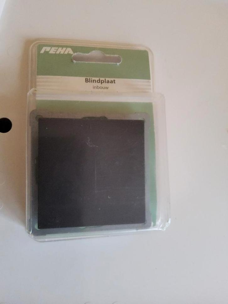 Blindplaat inbouw antraciet, nieuw in originele verpakking, Bricolage & Construction, Électricité & Câbles, Neuf, Enlèvement ou Envoi