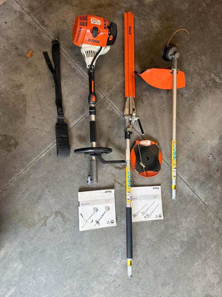 Stihl km100R combi systeem bosmaaier heggenschaar, Tuin en Terras, Heggenscharen, Zo goed als nieuw, Ophalen