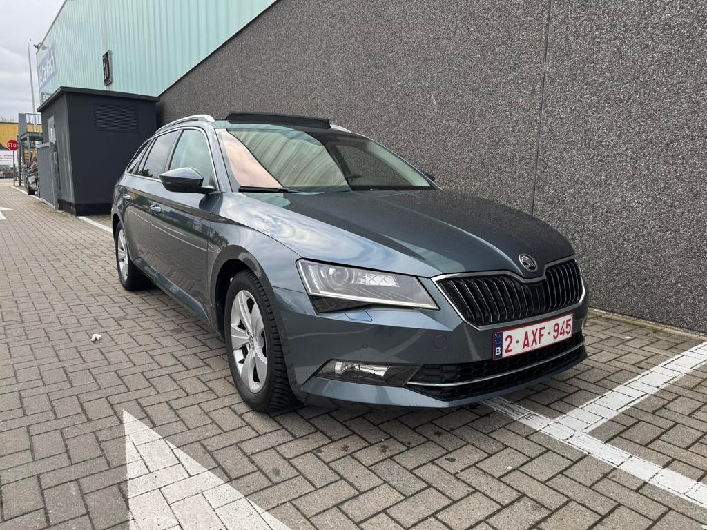 Skoda Superb tekoop, Auto's, Skoda, Stof, 4 cilinders, 5 deurs, Particulier