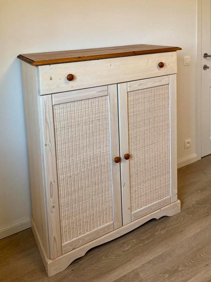 Commode kast - hoog model, Huis en Inrichting, Kasten | Dressoirs, Gebruikt, 100 tot 150 cm, 25 tot 50 cm, Grenenhout, Ophalen