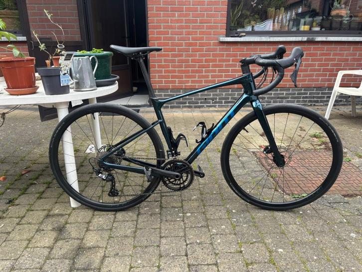 Giant Revolt Advanced 2 (2022), Fietsen en Brommers, Fietsen | Racefietsen, Zo goed als nieuw, Heren, Giant, Meer dan 20 versnellingen