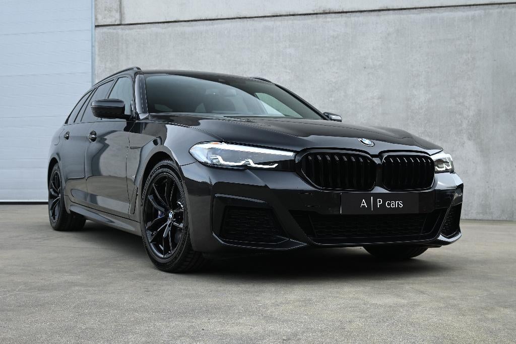 BMW 530i break 2020 | FACELIFT | M-pack | M-brakes, Auto's, BMW, Automaat, Achterwielaandrijving, Euro 6, Alcantara