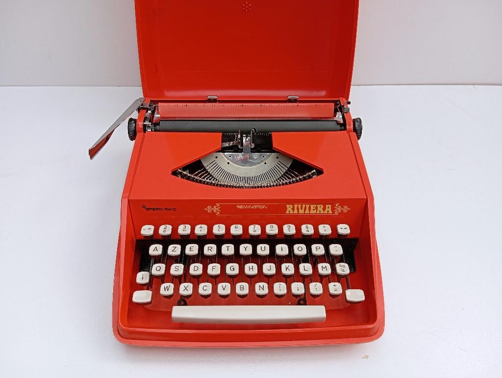 RETRO TYPEMACHINE SPERRY RAND REMINGTON RIVIERA, Diversen, Typemachines, Ophalen of Verzenden, Zo goed als nieuw