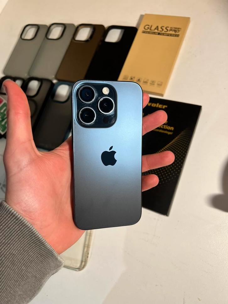 Iphone 15 pro bleu titane, Télécoms, Téléphonie mobile | Housses, Coques & Façades | Apple iPhone, Comme neuf, Enlèvement ou Envoi