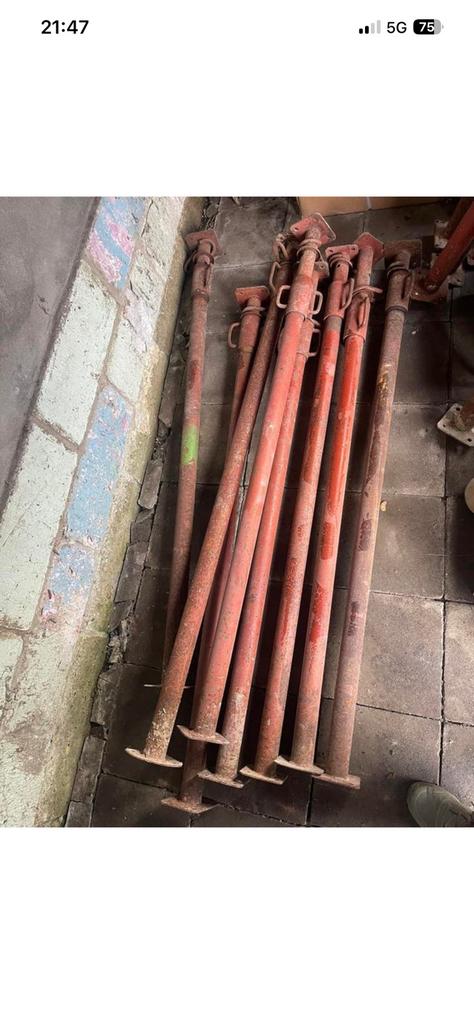 Stutten te koop, Doe-het-zelf en Bouw, Metalen, Ophalen, Zo goed als nieuw, IJzer