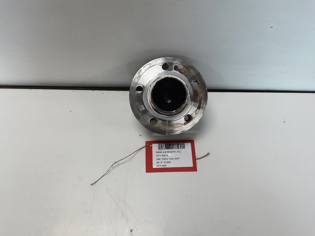 MOYEU DE ROUE ARRIÈRE GAUCHE A (177.0) (A2473560200), Mercedes-Benz, Mevr. I. Hauben, Utilisé, Rue de l'Espoir 34 34
4030  GRIVEGNÉE, BE