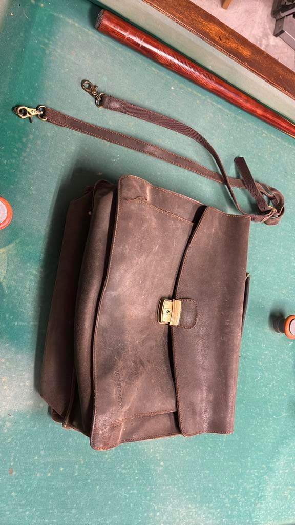 Boekentas, Computers en Software, Laptoptassen, Ophalen, Zo goed als nieuw