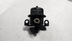 Brandstof druk regelaar 3.0 bar BMW 3 / 5 / 6 / 7 serie E30, -, Origine de la pièce connue, Utilisé, -